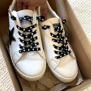 Vintage Havana Sneakers